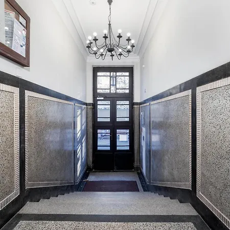 Lägenhet Park Kleparski Comfort By Bookinghost Kraków