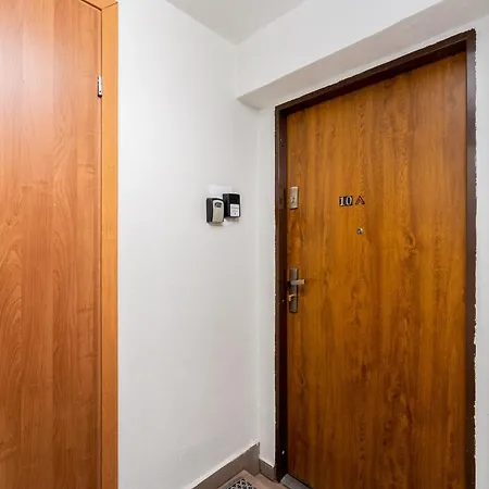 Park Kleparski Comfort By Bookinghost *